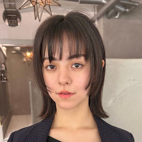 ミディアムウルフスタイル ストレートパーマ　縮毛矯正