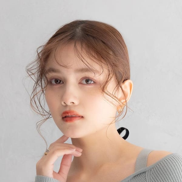 可憐なローポニーアレンジ