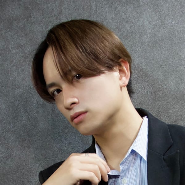 センターパート×曲がる縮毛矯正×韓国風×大人men's