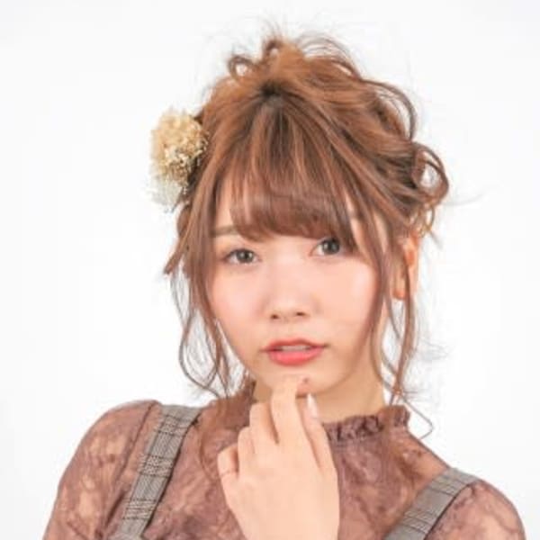 お花のお呼ばれアップスタイル