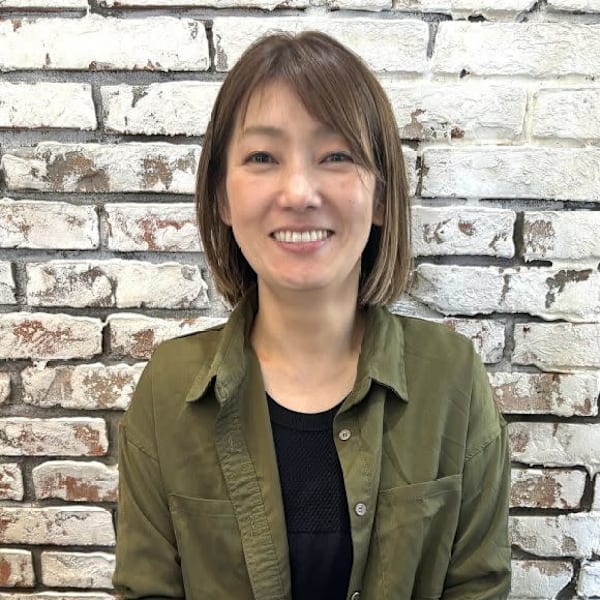 AUBE HAIR silence 札幌元町店 【オーブ ヘアー シロンス】【オーブ ヘアー シロンス サッポロモトマチテン】のスタッフ紹介。小笠原 真寿美