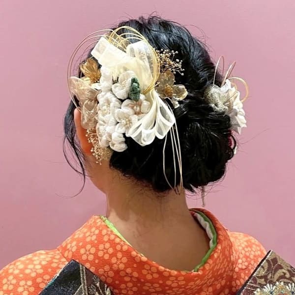 和装ヘア アップスタイル ヘアアレンジ 黒髪 成人式 卒業式