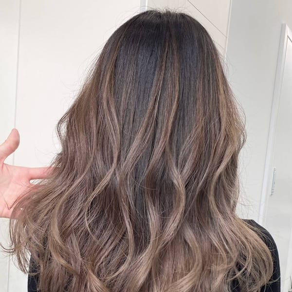 20代/30代/U24/ケアブリーチ/バレイヤージュ