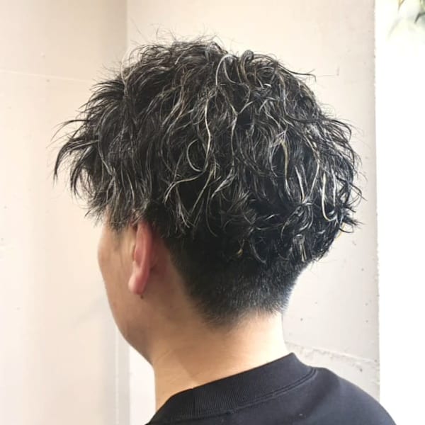 メンズカット ツイストパーマ ツーブロック ビジネス 30代
