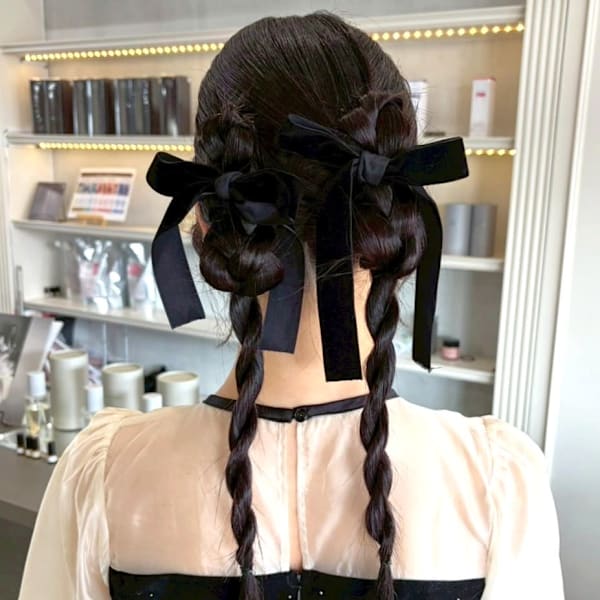 三つ編み ツインテール 編み込み ヘアアレンジ ヘアセット