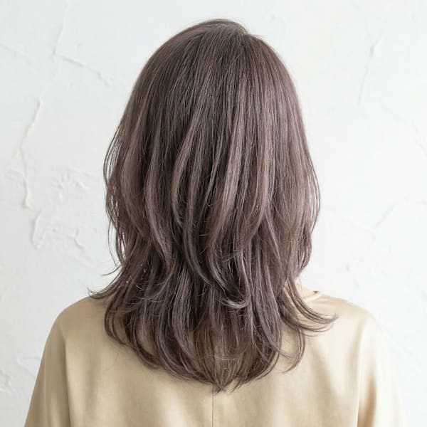 大人上品、トップふんわり、簡単ミディアムレイヤー