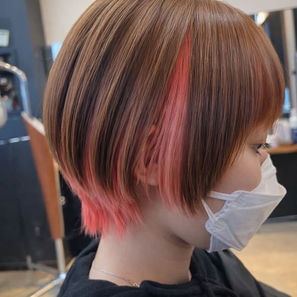 インナーカラー×ショートボブ(レッド)