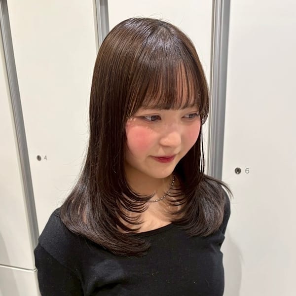 レイヤーカットイルミナカラー×山本かほ