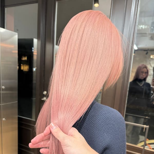 ピンクベージュピンクカラーピンクブロンド