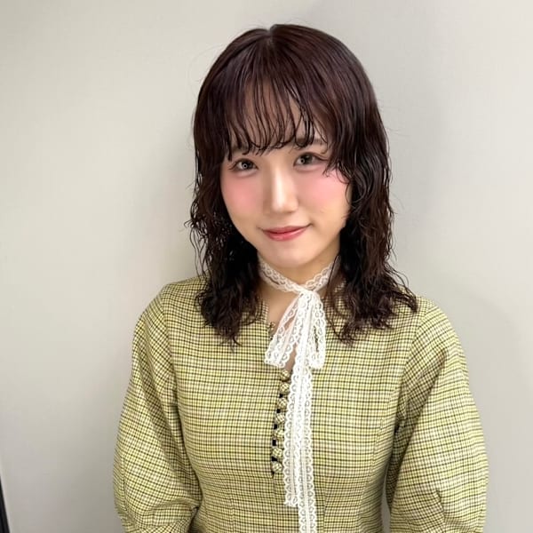 尾茂　彩奈|w/o by Overlay