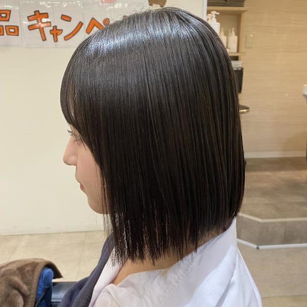 すとんとボブ