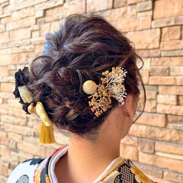 編み込みアレンジヘア