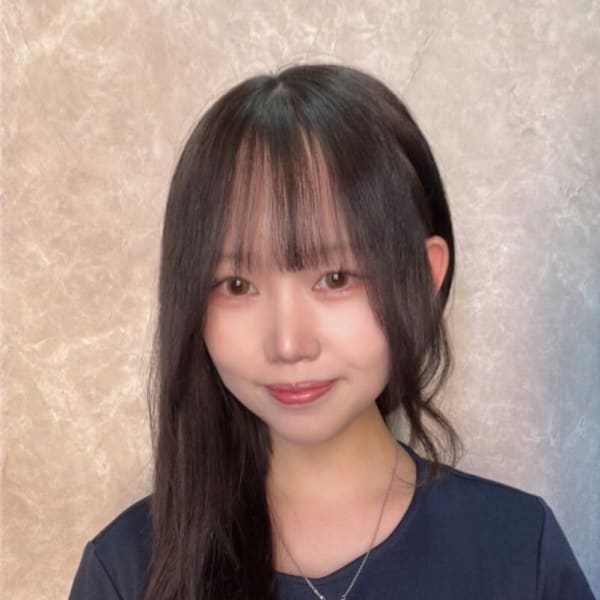 ドライヘッドスパ専門店ヘッドミント 大須本店【ドライヘッドスパセンモンテンヘッドミントオオスホンテン】のスタッフ紹介。マシロウィンティ