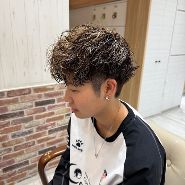 メンズパーマ/メッシュパーマ/尼崎|soin de brace 立花店【髪質改善/縮毛矯正/酸性ストレート/カットカラー】