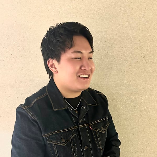 内野　榛|半個室型美容室 Sourire 室見店