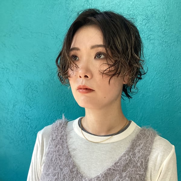 ウルフパーマ女子
