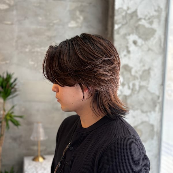 毛流れウルフでも大人の印象を