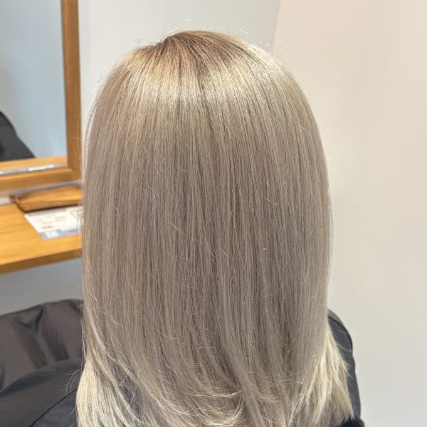 bleach/ white beige/yakuin