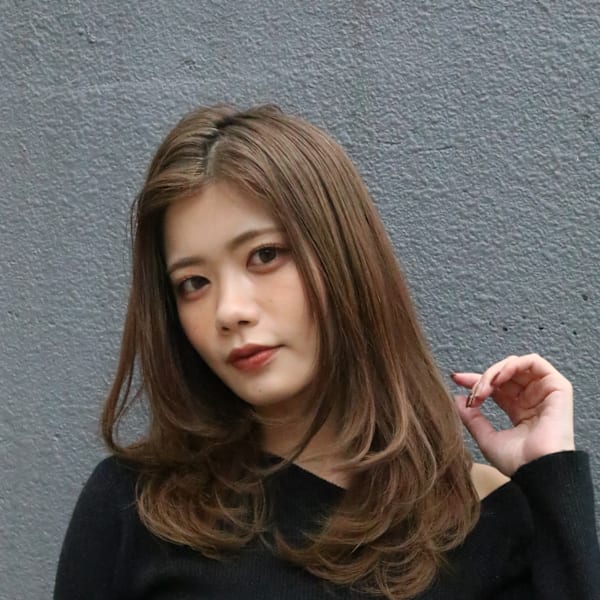 セミロングレイヤー