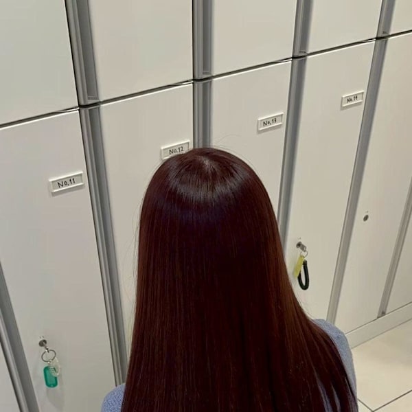 ピンクブラウン