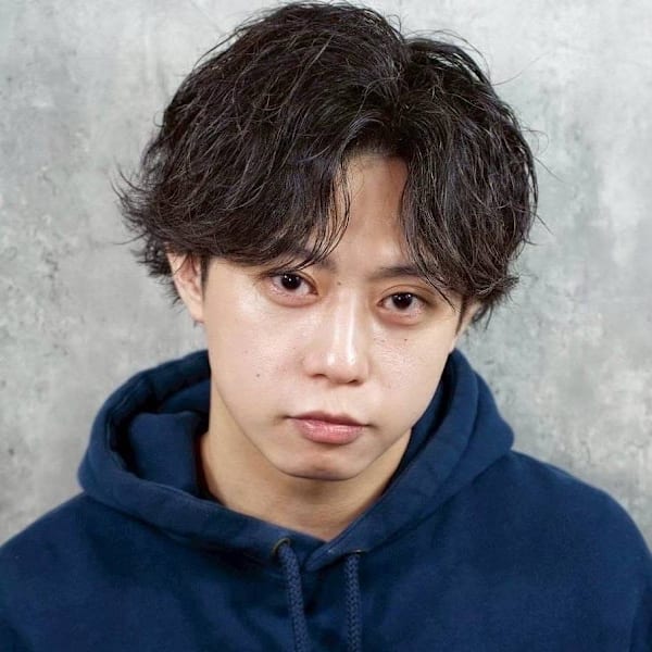 シャドウパーマ/センターパート〈理容室〉