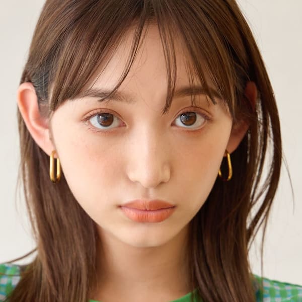 アースカラーストレートミディ