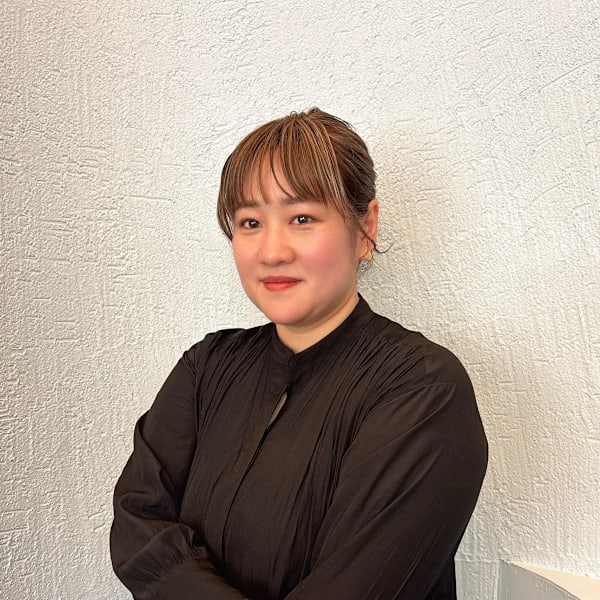 宮原 文恵|半個室型美容室 Sourire 福岡別府店