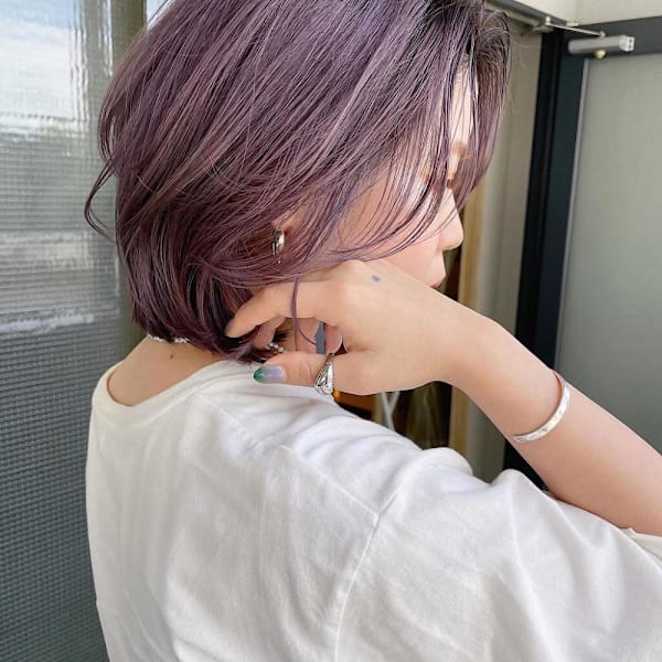 レイヤーショートボブ/ダークラベンダー/A19