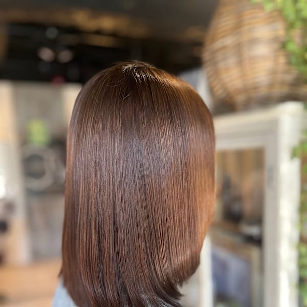 【ナチュラルにまとまる美髪ミディアム】