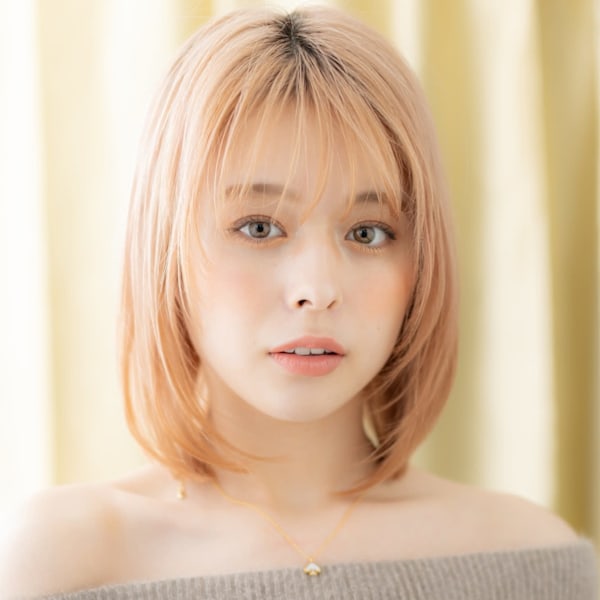 コーラルベージュ金髪ハイトーンカラーレイヤーボブ10代20代