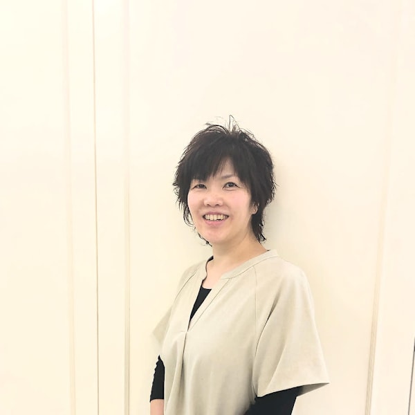 岩城 美香|Hair Design LOIRE【ヘアーデザインロアール】