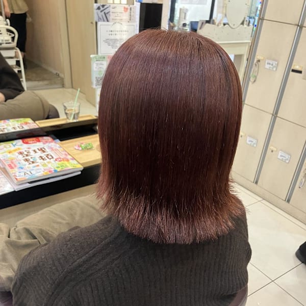 切りっぱなしボブ