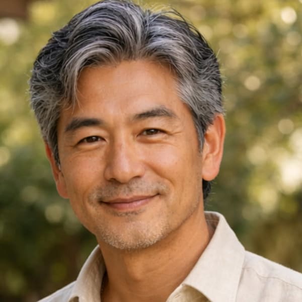 40代からの白髪を活かしたスタイル