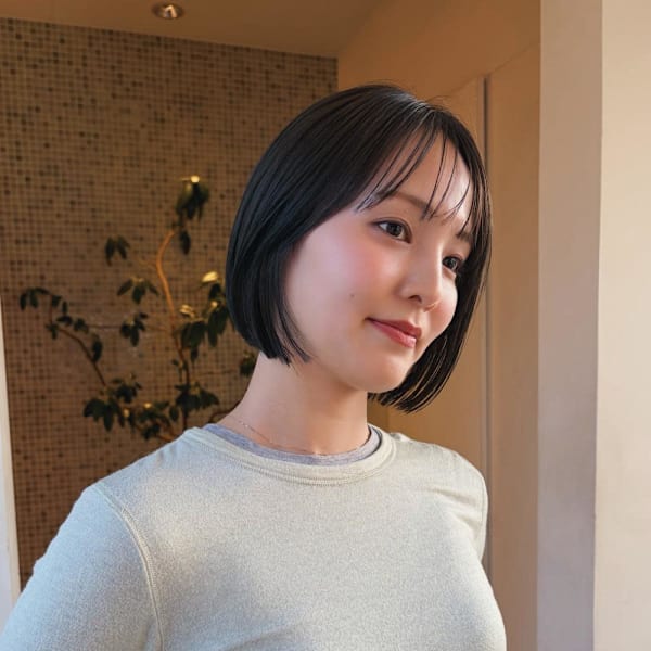 切りっぱなしボブ/ぱつっとボブ髪型20代30代前髪あり