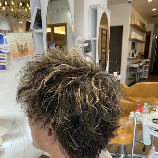 unpeu hair 西京極店×スタイル