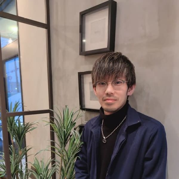 AUBE HAIR renata 釧路店 【オーブ ヘアー レナ―タ】【オーブ ヘアー レナータ クシロテン】のスタッフ紹介。佐々木 祥