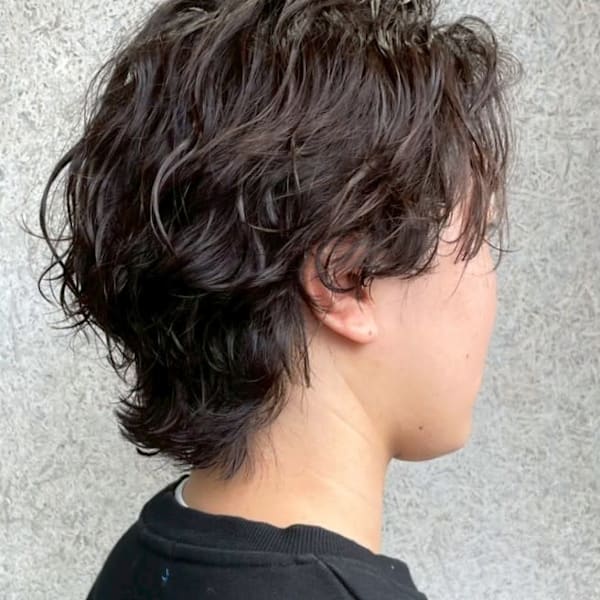 ミディアムウルフ ニュアンスパーマ 束感 メンズパーマ
