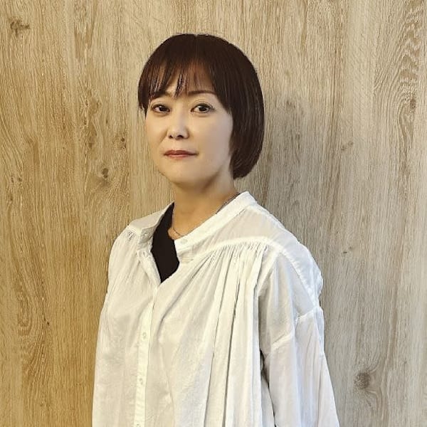 山岡 恵|AUBE HAIR libre 札幌手稲店 【オーブ ヘアー リーブル】