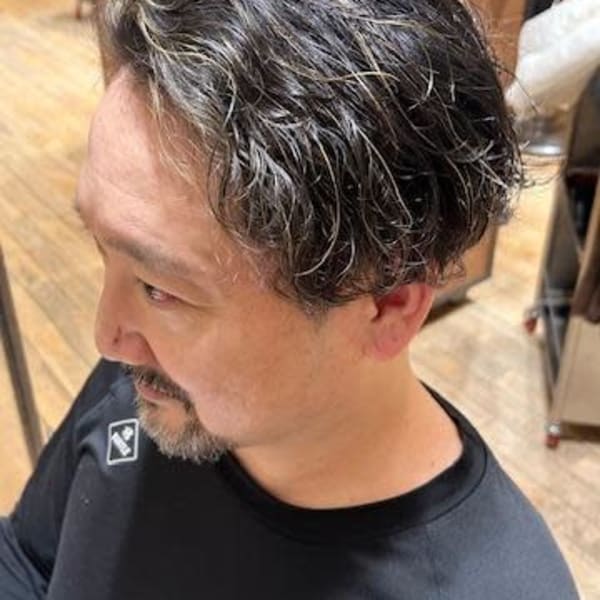 POREPORE　【谷保/国立】白髪ぼかし　メンズ|POREPORE HAPPY HAIR BASE 国立谷保【ポレポレハッピーヘアーベース】