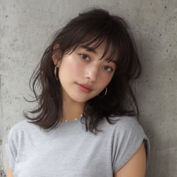 【大人女子に人気】上品でクールな暗髪無造作ミディアム|W(ワット)