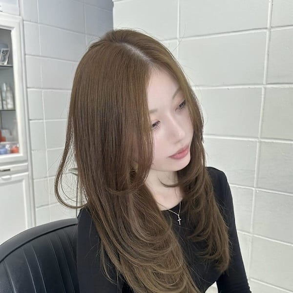 くびれヘアアプリコットオレンジ夏ハイライトカラー黒髪ショート|KOKO 本八幡