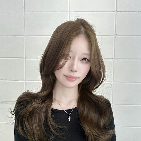 くびれヘアアプリコットオレンジ夏ハイライトカラー丸型卵型ボブ|KOKO 本八幡