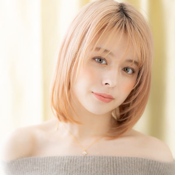 コーラルベージュ金髪ハイトーンカラーレイヤーボブ10代20代