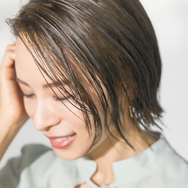 白髪ぼかしカラーを使ってなじむカラー+動きのあるカット！|albasanz