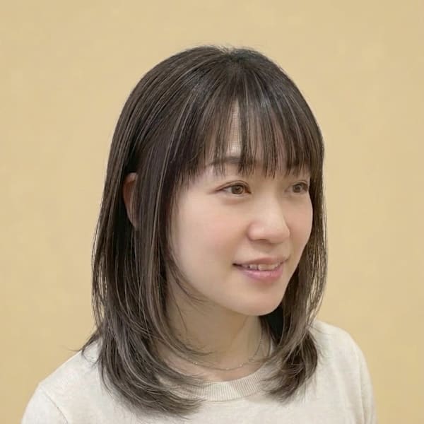 脱・白髪染め☆お肌のくすみの原因となる髪の影を飛ばすカラー☆