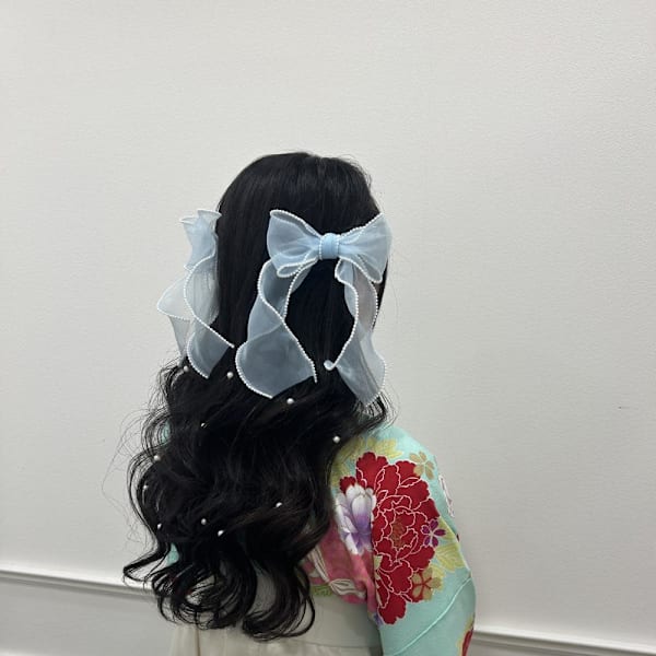 お呼ばれヘアにもオススメ！ねじりハーフツイン♪ ＊ひな＊