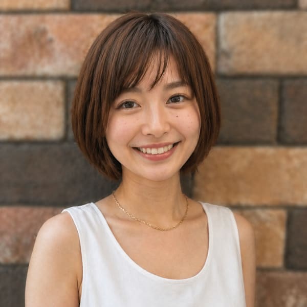 前上がりの丸みシャギーボブ