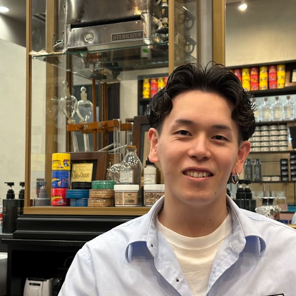 齋藤大晟|ヒロ銀座バーバーショップ難波店
