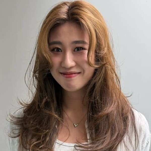 Lond 銀座店【ロンド ギンザテン】のスタッフ紹介。Momo  