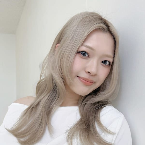 井戸 冴香|Violet